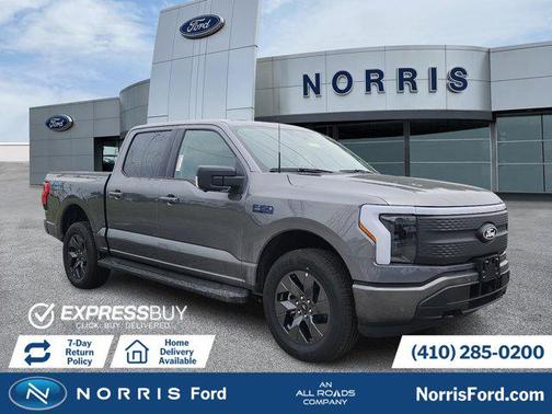 Carbonized Gray Metallic 2025 Ford F-150 Lightning Flash