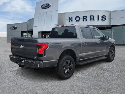 Carbonized Gray Metallic 2025 Ford F-150 Lightning Flash