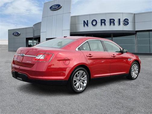 2010 Ford Taurus Limited