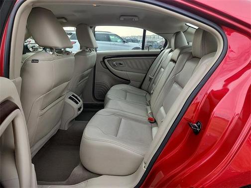 2010 Ford Taurus Limited