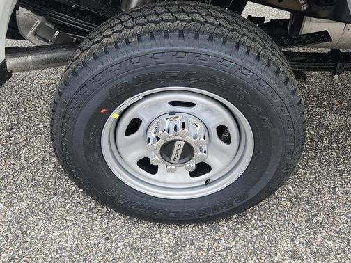 Oxford White 2026 Ford F-350 XL