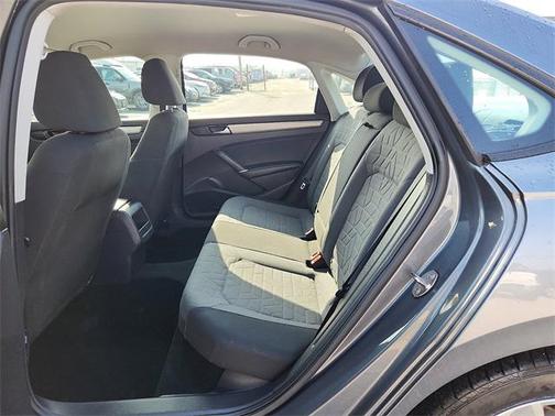 2021 Volkswagen Passat 2.0T S