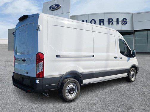 Oxford White 2026 Ford Transit-250 Base
