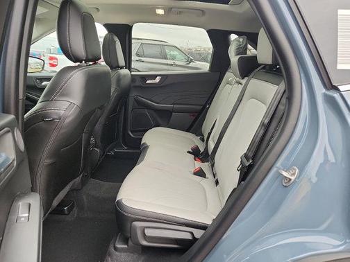 2026 Ford Escape Platinum