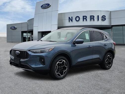 2026 Ford Escape Platinum