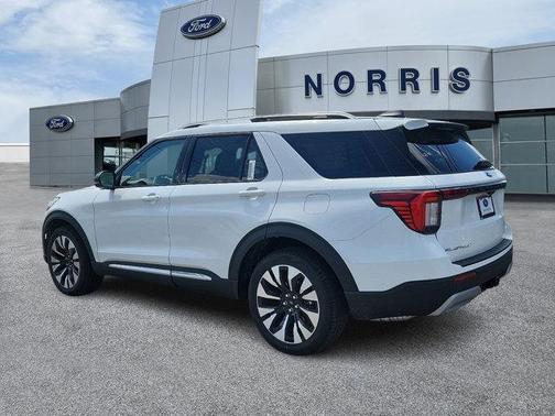 Star White Metallic Tri-Coat 2026 Ford Explorer Platinum