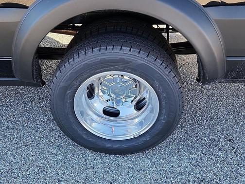Agate Black Metallic 2026 Ford Transit-350 XLT