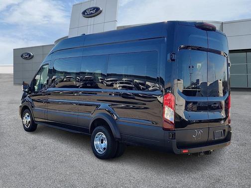 Agate Black Metallic 2026 Ford Transit-350 XLT
