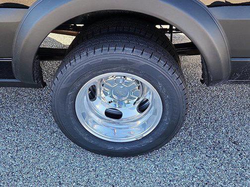 Agate Black Metallic 2026 Ford Transit-350 XLT