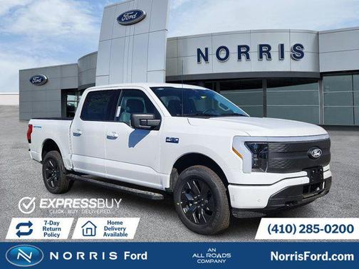 2025 Ford F-150 Lightning Flash