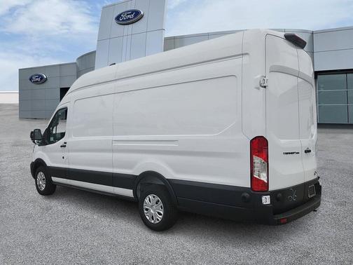 Oxford White 2026 Ford Transit-350 Base
