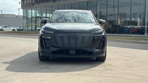 2025 Audi SQ6 e-tron Prestige quattro