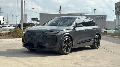2025 Audi SQ6 e-tron Prestige quattro