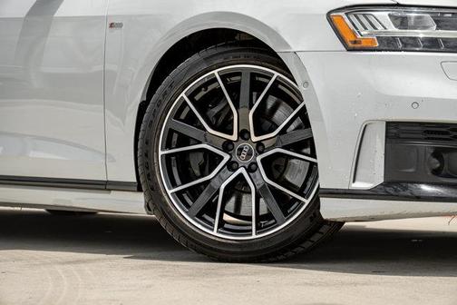 2021 Audi A8 60 TFSI quattro Tiptronic