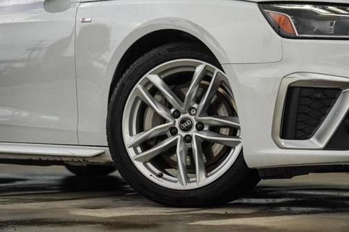 2024 Audi A4 Premium Plus 45 TFSI S line quattro S tronic