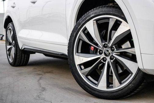 2023 Audi SQ5 Sportback Premium Plus TFSI quattro Tiptronic
