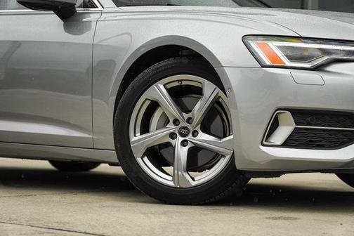 2024 Audi A6 Premium Plus 45 TFSI quattro S tronic