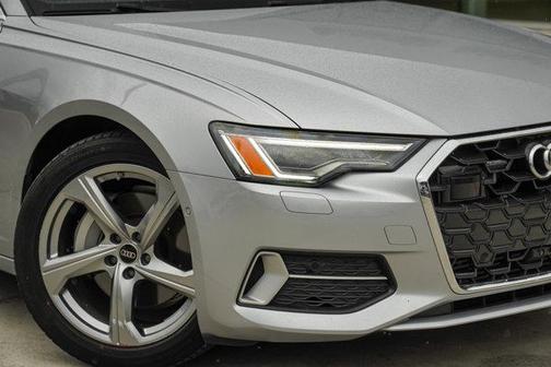 2024 Audi A6 Premium Plus 45 TFSI quattro S tronic