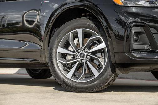 2024 Audi Q5 Premium 45 TFSI S line quattro