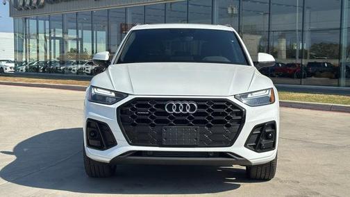 2025 Audi Q5 Premium 45 TFSI S line quattro