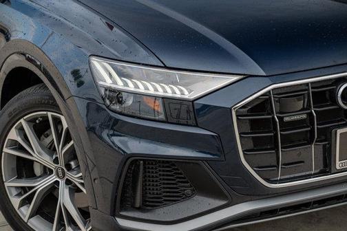 2023 Audi Q8 Premium Plus 55 TFSI quattro Tiptronic