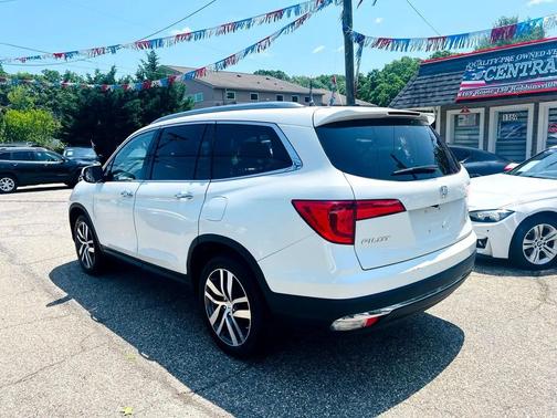2017 Honda Pilot Touring
