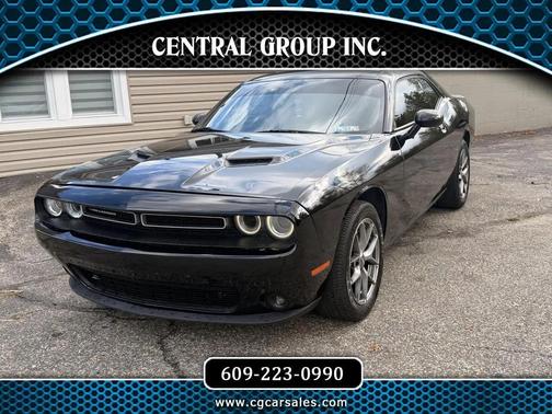 Black 2016 Dodge Challenger SXT