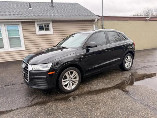 2018 Audi Q3 2.0 TFSI Sport Premium quattro AWD