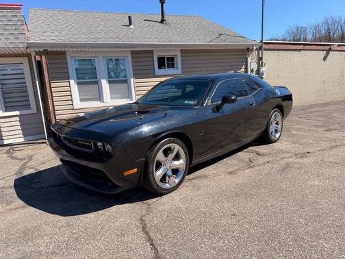 2014 Dodge Challenger SXT
