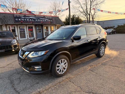 2017 Nissan Rogue S