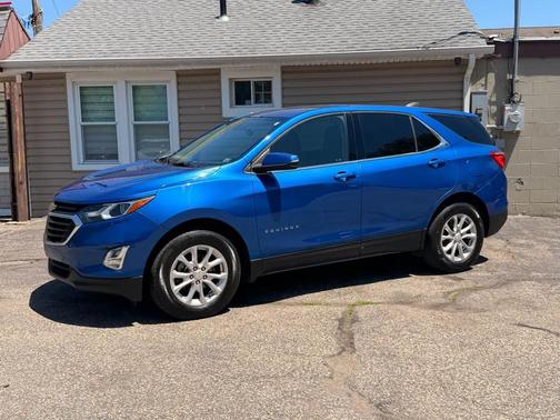 Blue 2019 Chevrolet Equinox 1LT