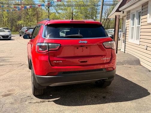 Red 2018 Jeep Compass Limited