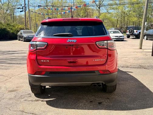 Red 2018 Jeep Compass Limited