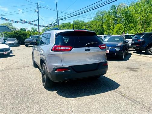 2018 Jeep Cherokee Latitude
