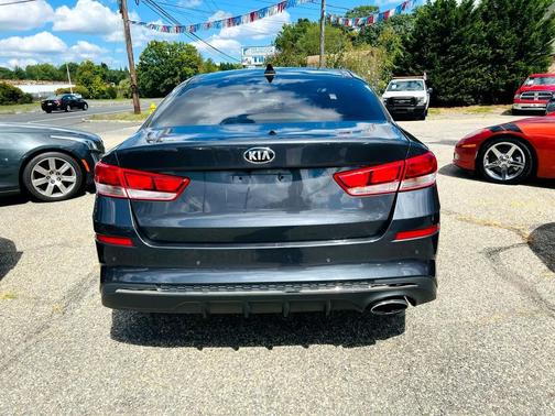 2019 Kia Optima LX