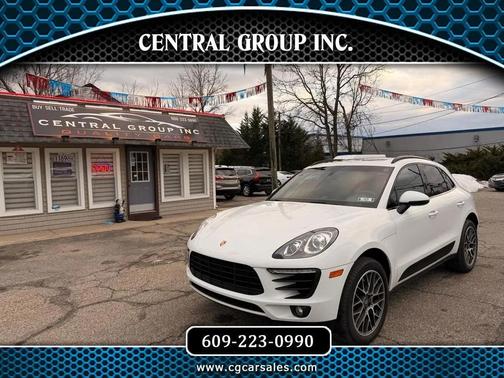 2016 Porsche Macan AWD 4dr S