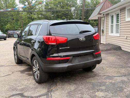 Black 2016 Kia Sportage EX