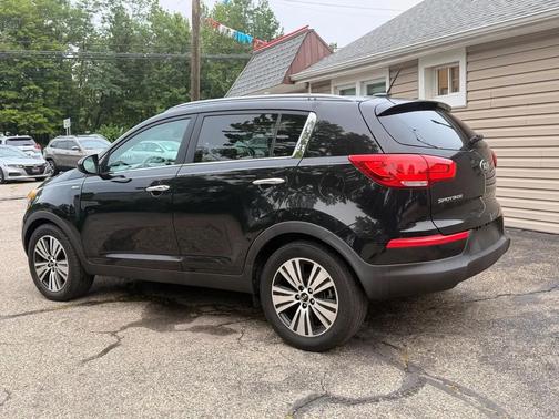 Black 2016 Kia Sportage EX
