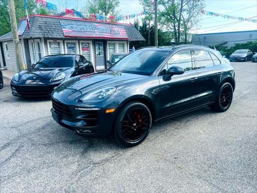 2017 Porsche Macan GTS