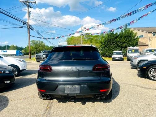 2017 Porsche Macan GTS