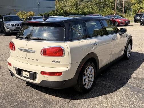 White 2017 MINI Clubman Cooper ALL4