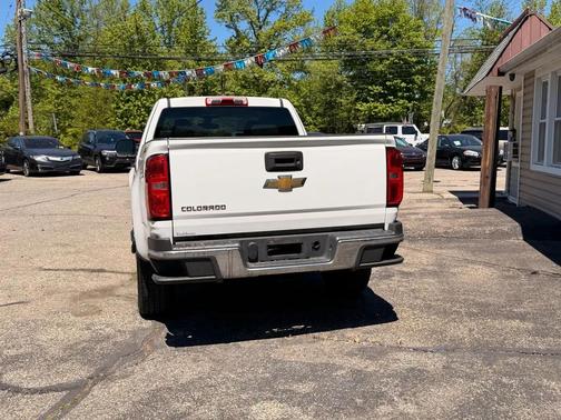 White 2016 Chevrolet Colorado WT