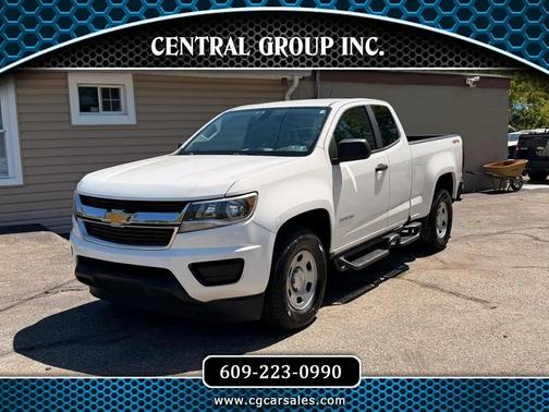 White 2016 Chevrolet Colorado WT