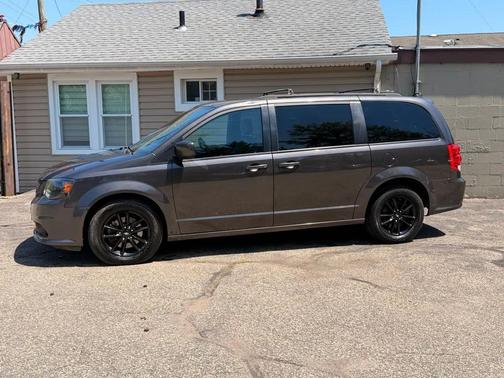 Black 2019 Dodge Grand Caravan GT