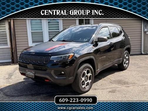 Black 2022 Jeep Compass Trailhawk