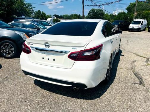 2017 Nissan Altima 2.5 SR