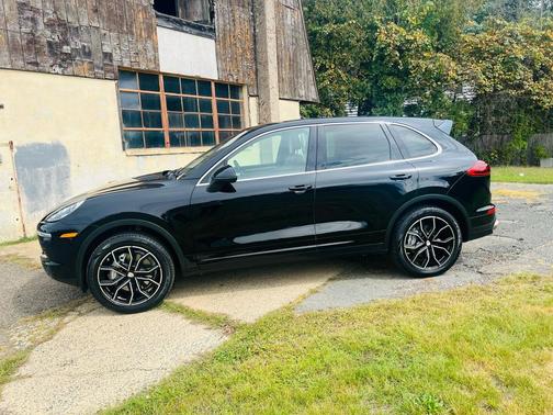 2018 Porsche Cayenne S