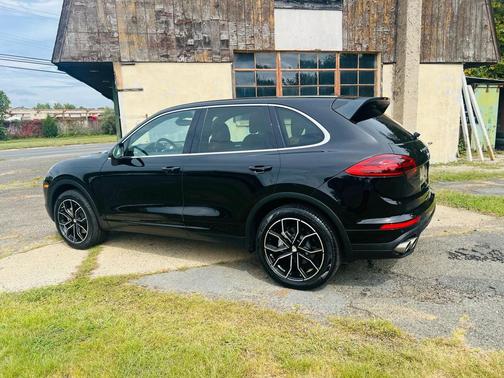 2018 Porsche Cayenne S