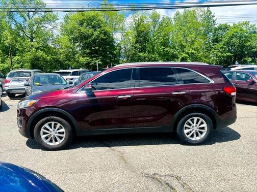 2017 Kia Sorento LX