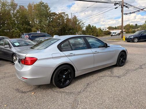 2014 BMW 328 4dr Sdn 328i RWD